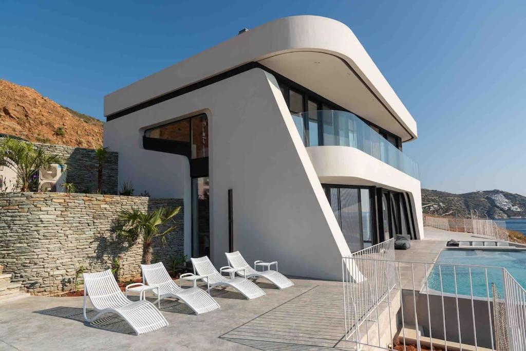 Meltemi Crete